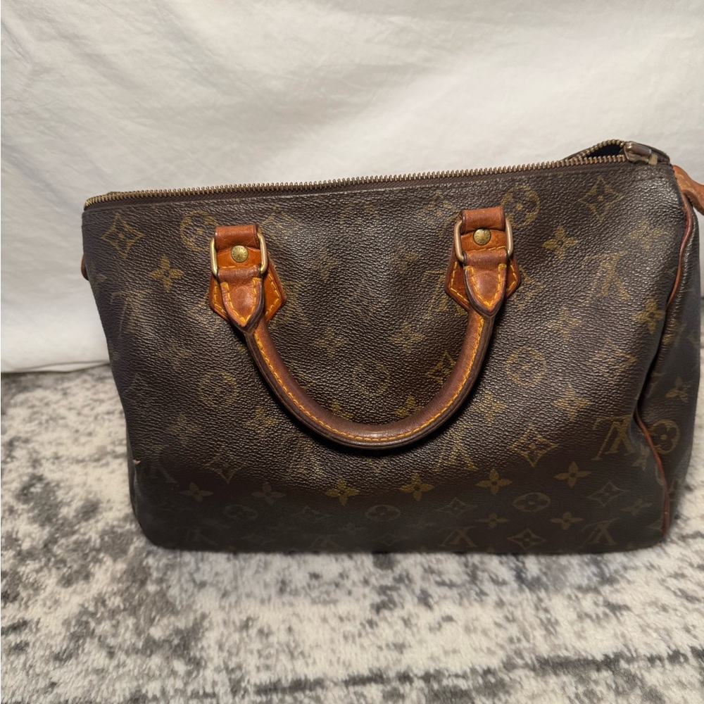 SOLD Louis Vuitton Speedy 30 Monogram – Vintage (80’s)